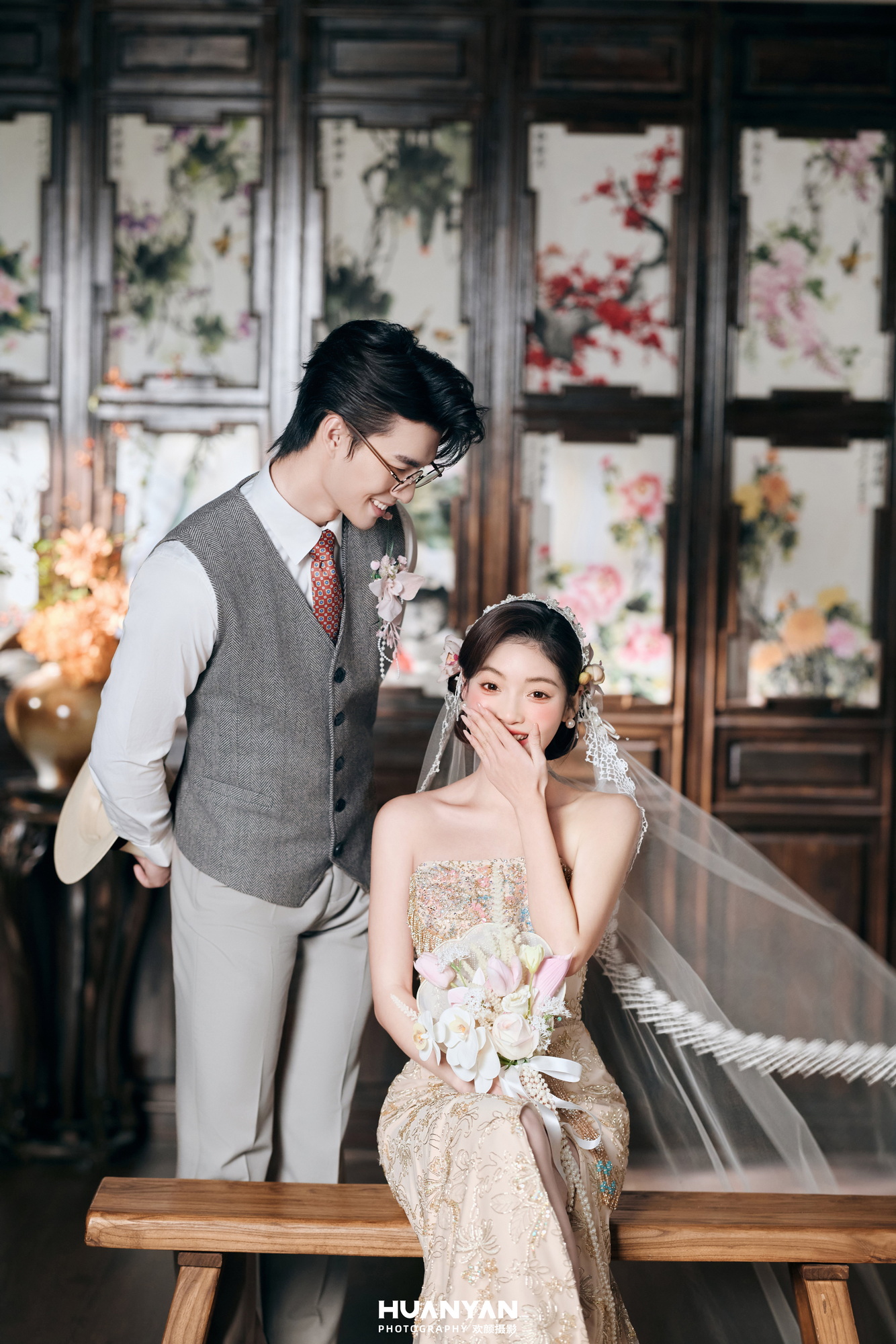 兰溪婚纱照怎么拍出情绪感？表情与互动引导