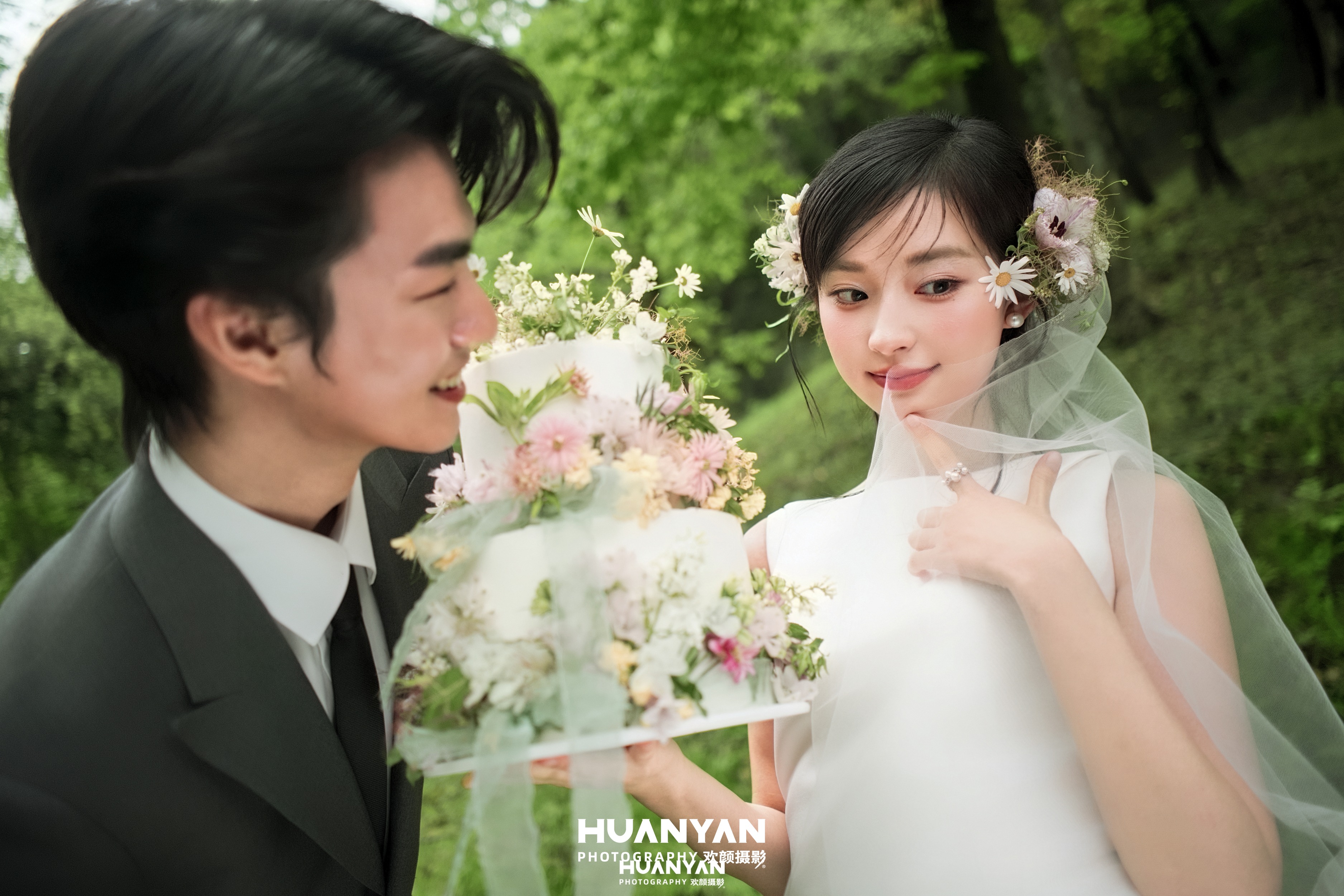清新自然婚纱照 · 户外自然场景 · 森屿漫光客片