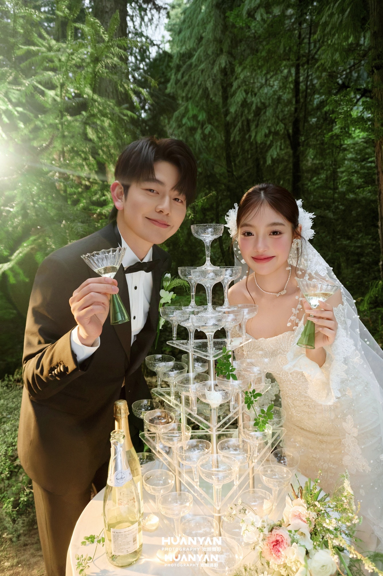林间一问客片第3张｜清新自然婚纱照，摄于户外自然
