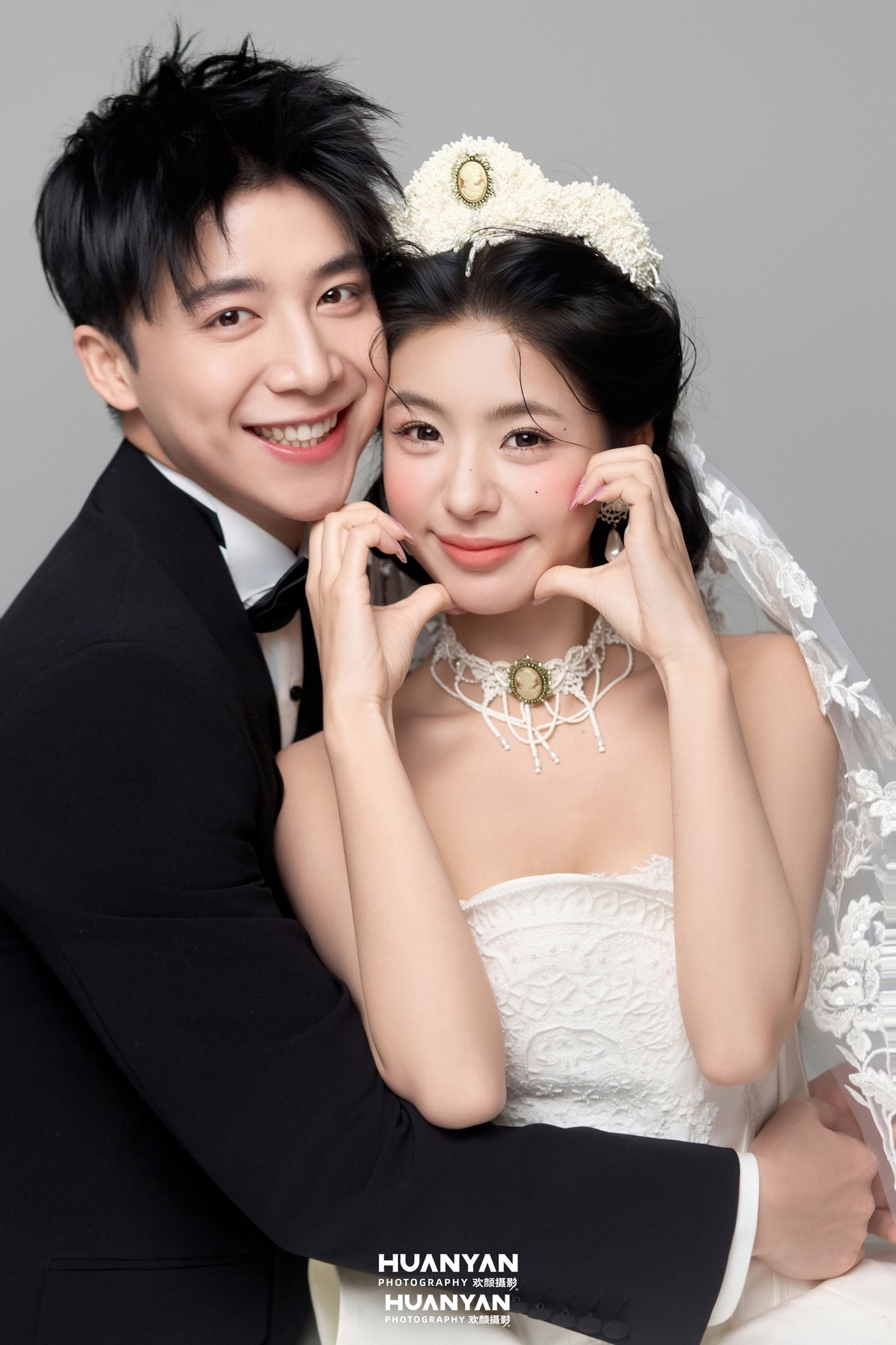 韩式温柔婚纱照 · 室内影棚场景 · 百合小令客片
