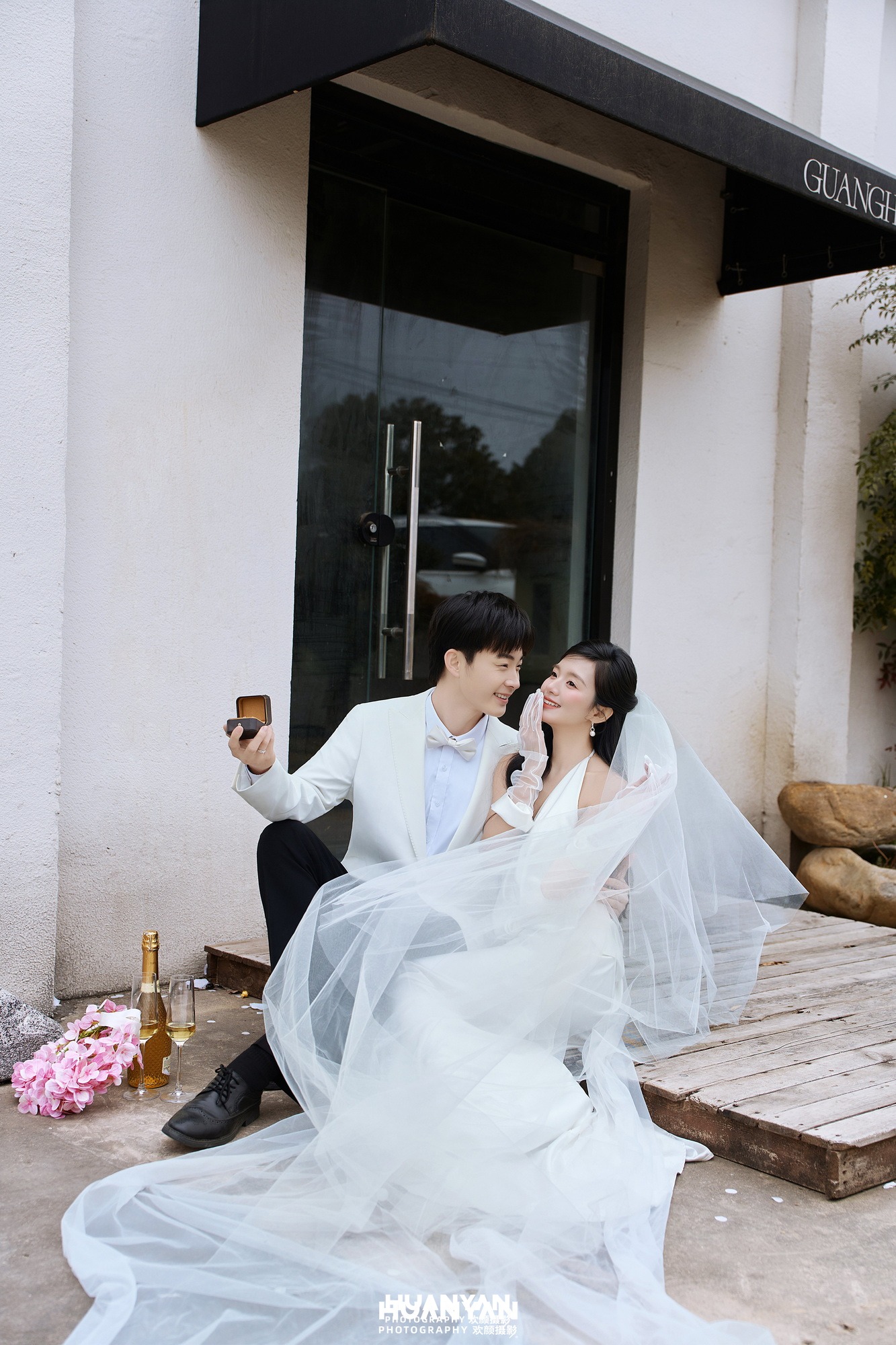 韩式温柔婚纱照 · 城市街拍场景 · 光合日记客片