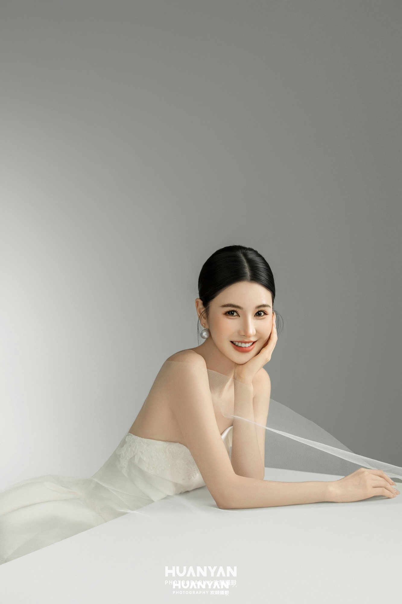 室内影棚韩式温柔婚纱照实拍（缎约系列）