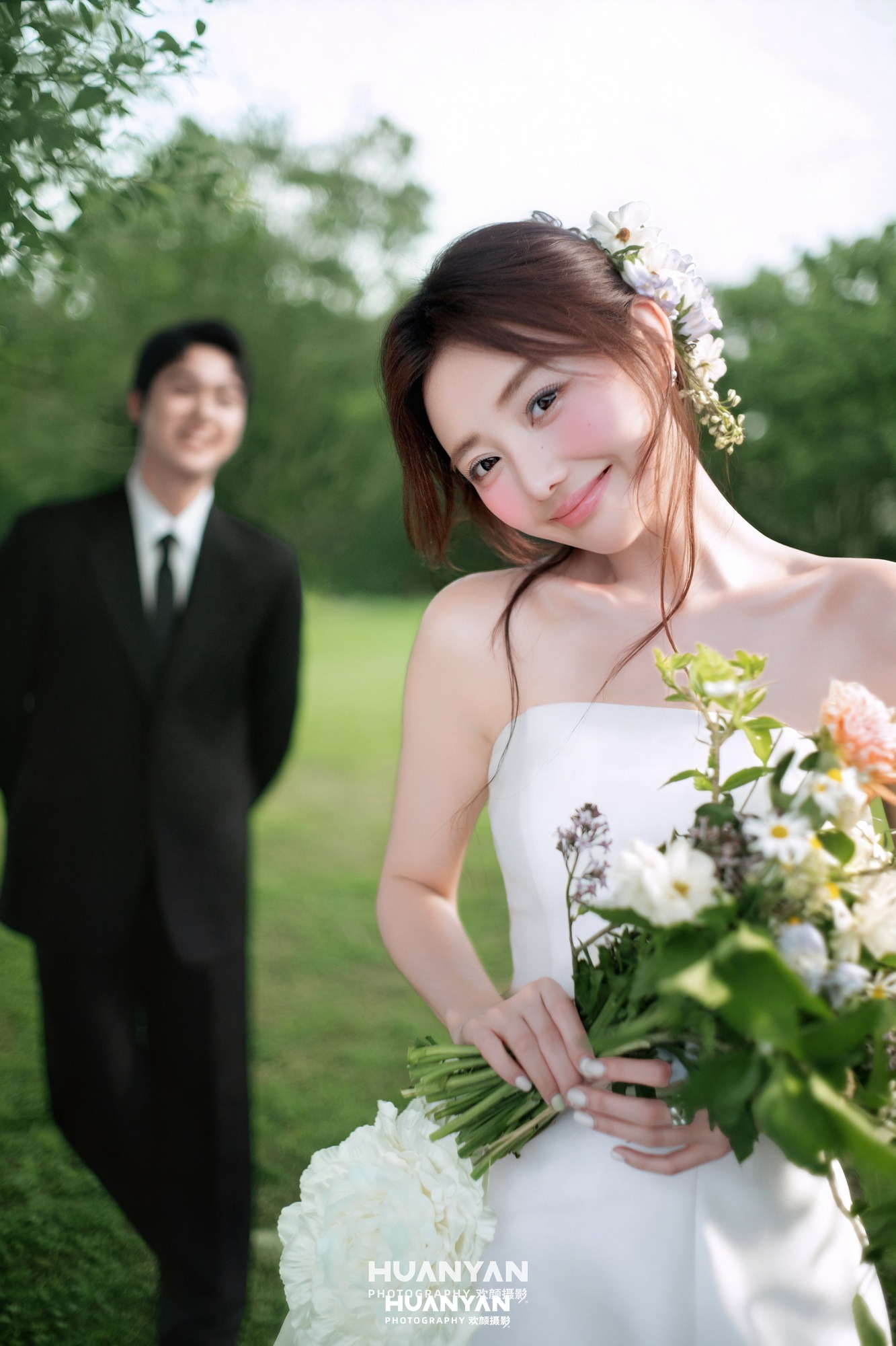 清新自然婚纱照 · 户外自然场景 · 林深回眸客片